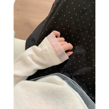 Kardigán-stílusú kötött pulóver, hosszú ujjú, kerek nyak, Mercerizált, 2025 ősz