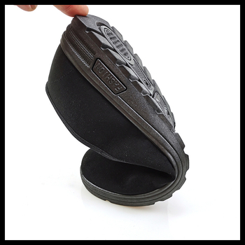 Férfi vászoncipő, kapcsok nélkül, kerek orr, pamutfelső, alacsony sarok 1–3 cm, injektált talp