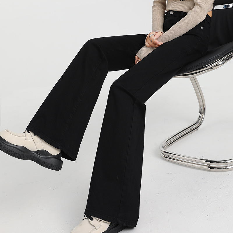 Дънки за жени — висока талия, еластични, оформящи, леко разкроени деним с подплата от флийс