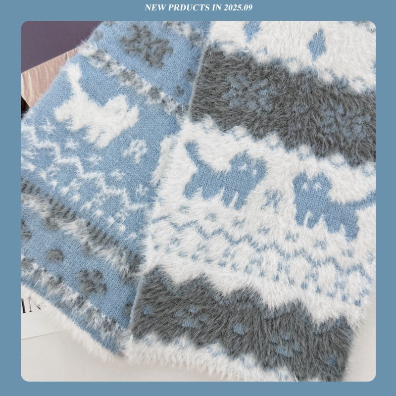 Шал - корейски стил Fair Isle с котешки мотив, двустранен жакард (Plain weave; Keeps warm; Winter; Polyester)