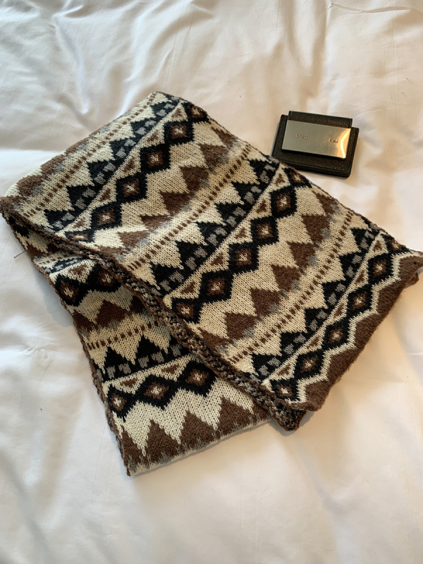 Šal jacquard s warp pletenjem, imitacija kašmira, poliester, zima