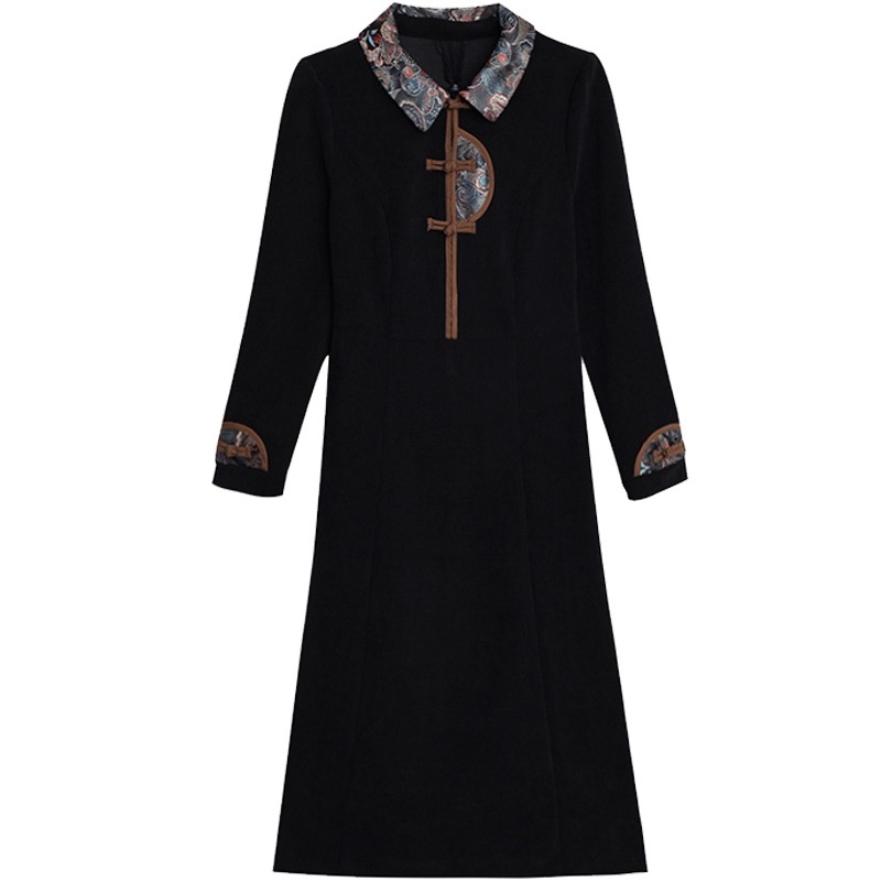 Cheongsam haljina, A-linijska silueta, baršunasta tkanina, geometrijski uzorak, dugi rukavi, visoki struk