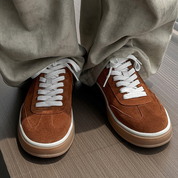 Loaferi bărbați, stil Old Money, piele de vițel prim strat, vârf rotund, model color-match, talpă din tendoane de vițel