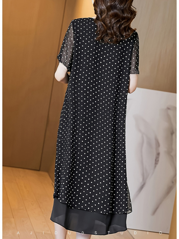 Rochie din chiffon cu imprimeu cu buline, croială A-line, guler rotund, mâneci scurte, lungime midi