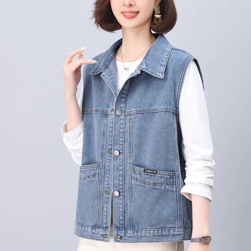 Деним жилетка за жени, тесен силует, къс модел, поло яка, закопчаване с катарами, пълнеж от памук