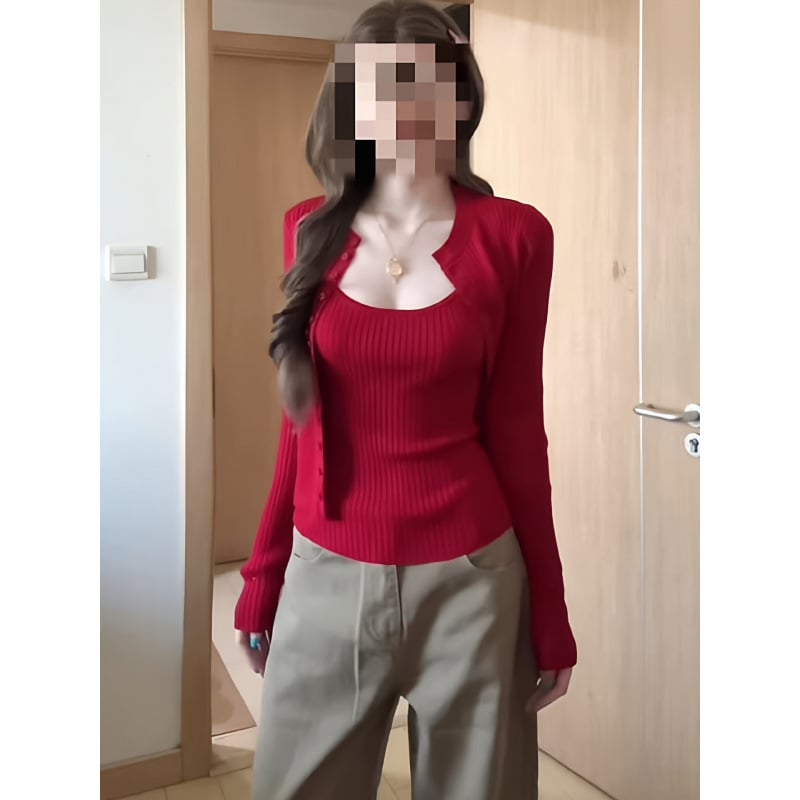 Двухчастен плетен комплект: потник и жилетка, квадратно деколте, тесен силует, дълги ръкави, есен 2025