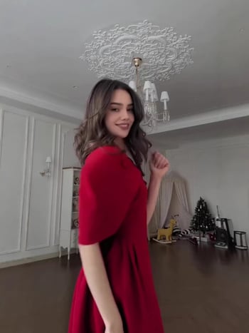 Patchwork haljina, V-izrez, bez rukava, srednje duljine, široki pas