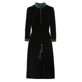 Rochie din catifea de mătase cu guler înalt, croială în A, mâneci lungi, stil vintage