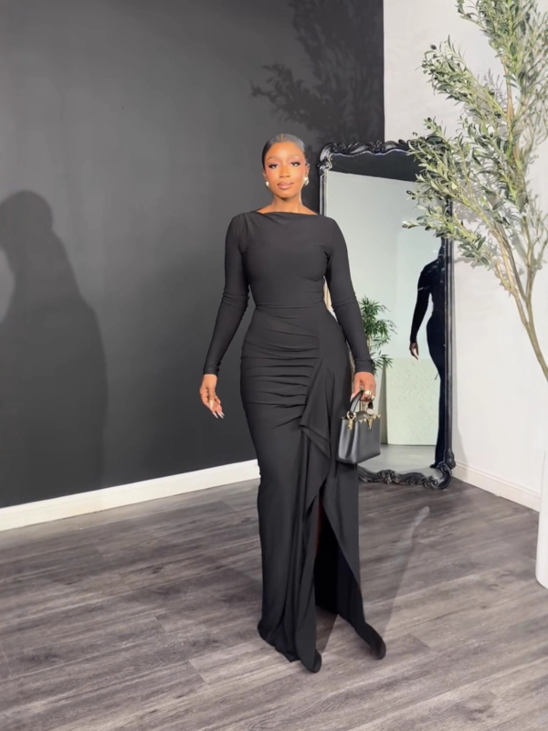 Odya Rochie lungă asimetrică cu despicare, plisuri, guler rotund, mâneci lungi, poliester cu elastan, talie medie, iarnă 2025