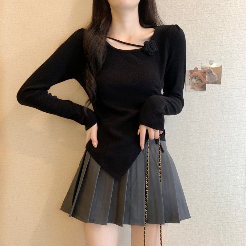 Вискозна плетена блуза-свитер, тясна кройка, кръгло деколте, къса дължина (40–50 см), пуловер