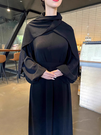 Rochie feminină în croială A-line, lungă, culoare solidă, guler rotund, mâneci lungi, poliester