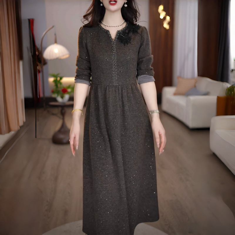 rochie în linie A, lungime midi, decolteu rotund, mâneci lungi, talie înaltă, poliester stretch, iarna 2025