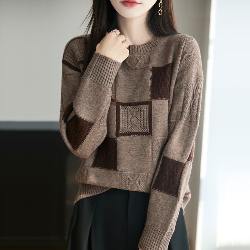 Женски плетен пуловер Andy Velvet, дебел жакард, кръгла яка, дълъг ръкав, свободен силует