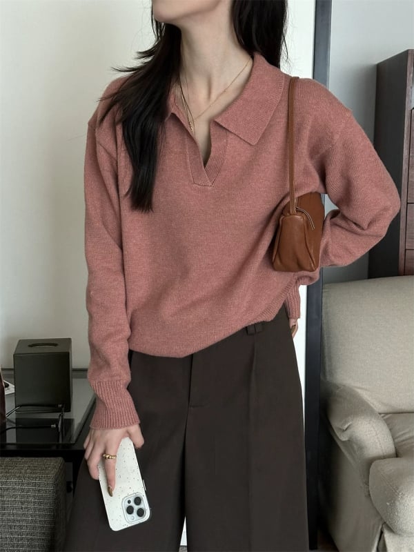 Пуловер от трикотаж с поло яка - плътна плетка, дълги ръкави, свободен силует, есен 2024