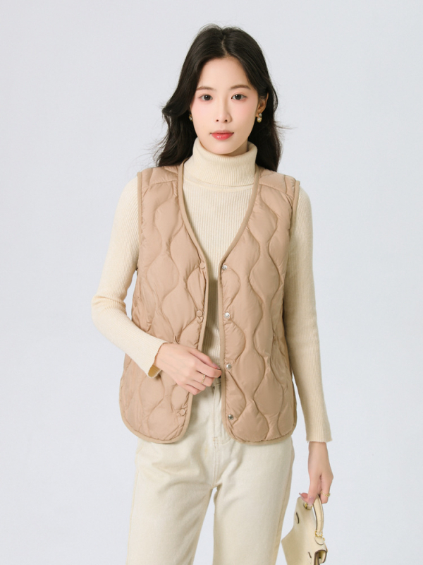 Γυναικείο γιλέκο από πούπουλο, λεπτό, V-λαιμό, μοτίβο κολοκύθας, γέμισμα από λευκό πούπουλο 86–90%, κοντό μήκος, εξωτερικό ύφασμα πολυεστέρα 95%+