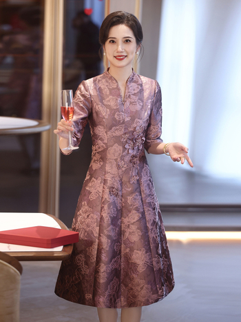 Рокля за свекърва на сватба, жакардова материя, полиестер 50–70% със спандекс <30%, средна дължина, пролет 2025, стил социалити