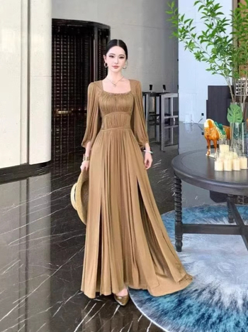 Rochie A-line cu decolteu pătrat, mâneci lungi, talie înaltă, rochie lungă