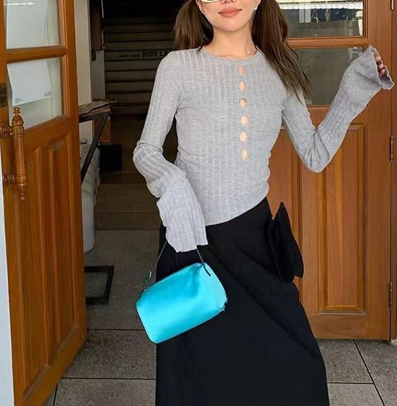 Пуловер за жени – Slim fit, кръгло деколте, дълги ръкави, едноцветен, овча кадифена материя; полиестер-спандекс смес