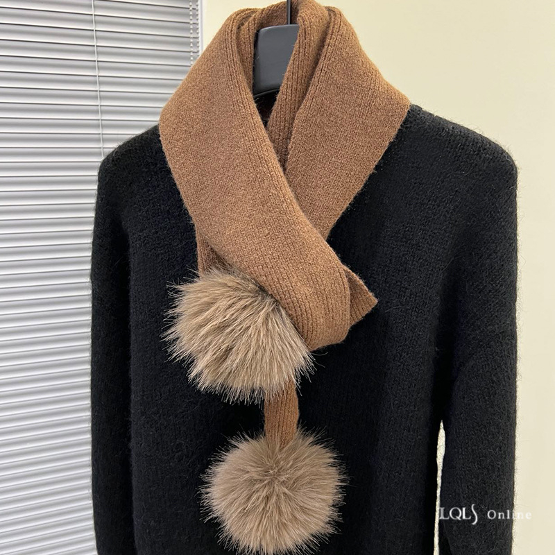 Pleteni trokutasti šal sa kuglicama od zecje dlake – japanski stil, warp-knit tehnika, topao za zimu, izdanje 2022