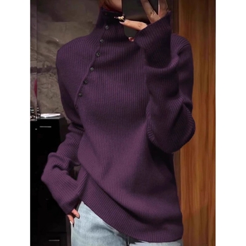 Pulover tricotat pentru femei, guler înalt, umeri căzuți, grosime medie; principalul material: lână de oaie; țesătură: blană de iepure