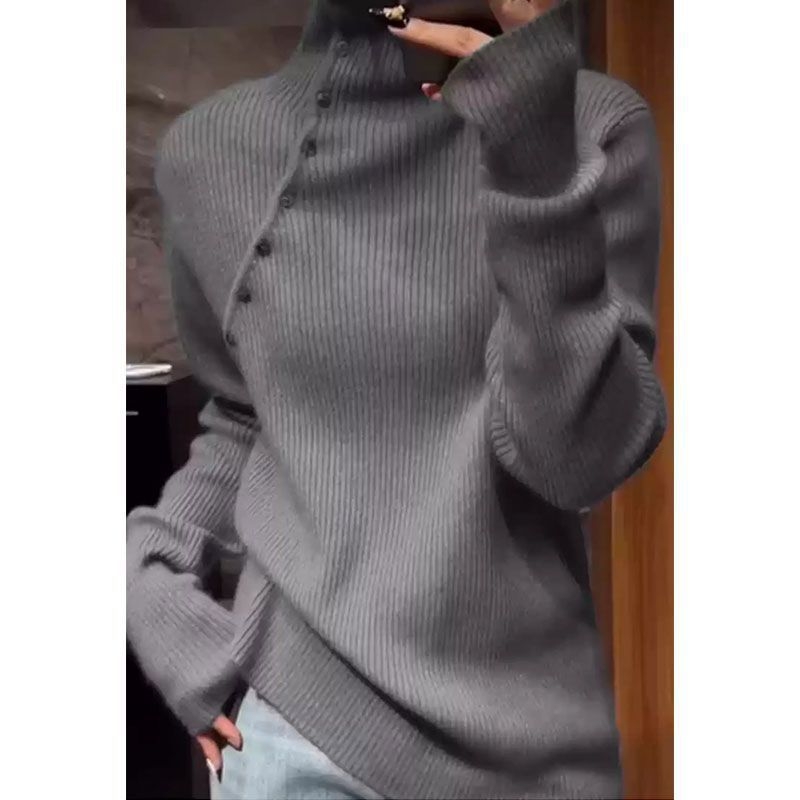 Pulover tricotat pentru femei, guler înalt, umeri căzuți, grosime medie; principalul material: lână de oaie; țesătură: blană de iepure