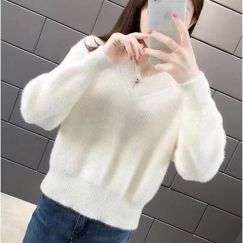 Удебелен Mink Velvet суитър с V-образно деколте, свободен силует, дълги ръкави, урбан стил