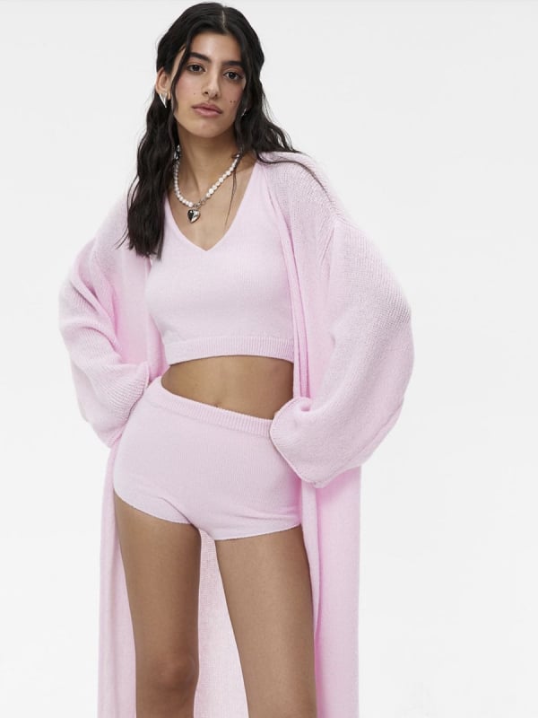 Мохерен кардиган с удължена дължина, прозрачно плетиво, V-образно деколте, свободна кройка