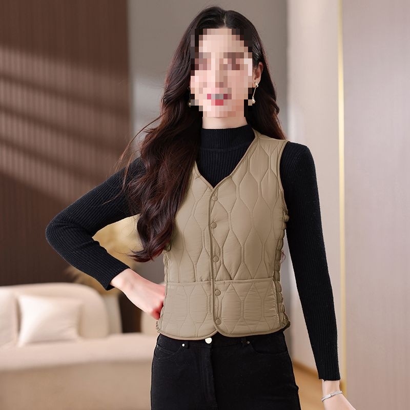 Жилет за жени, полиестерова тъкан, подплата от полиестерни влакна, кръгла яка, еднобортно закопчаване