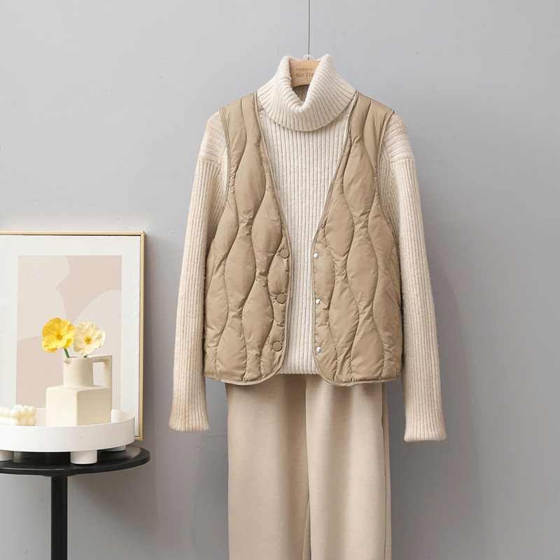 Γυναικείο γιλέκο με down, Χειμώνας 2025, V-λαιμός, στενή γραμμή, πλήρωση από λευκό πάπιας down 86-90%