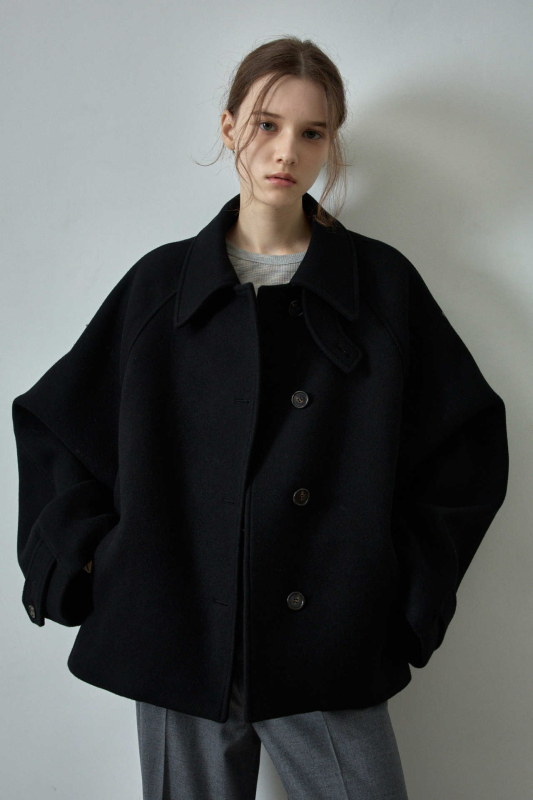 Palton de damă din lână cu cașmir — guler înalt, croială dreaptă, lungime medie