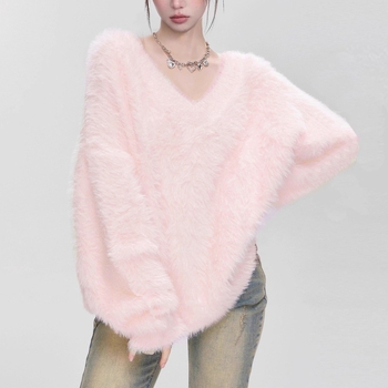 Пуловер от имитационен mink велур, V-образно деколте, свободен силует, дълги ръкави, плътна тъкан
