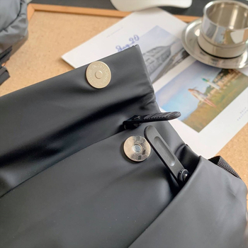 Muška prsna torba preko ramena, crossbody/Messenger stil, za poslovna putovanja, jesen 2025