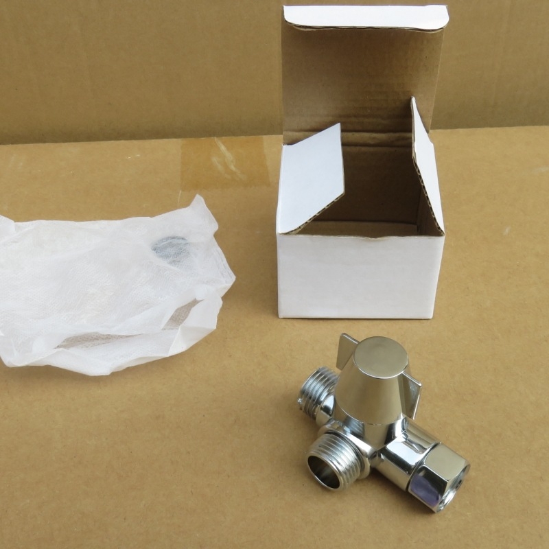 ABS trojvývodový sprchový rozdeľovač ST-13, 20 mm vstup, 20 mm vetvenie, moderný minimalistický štýl