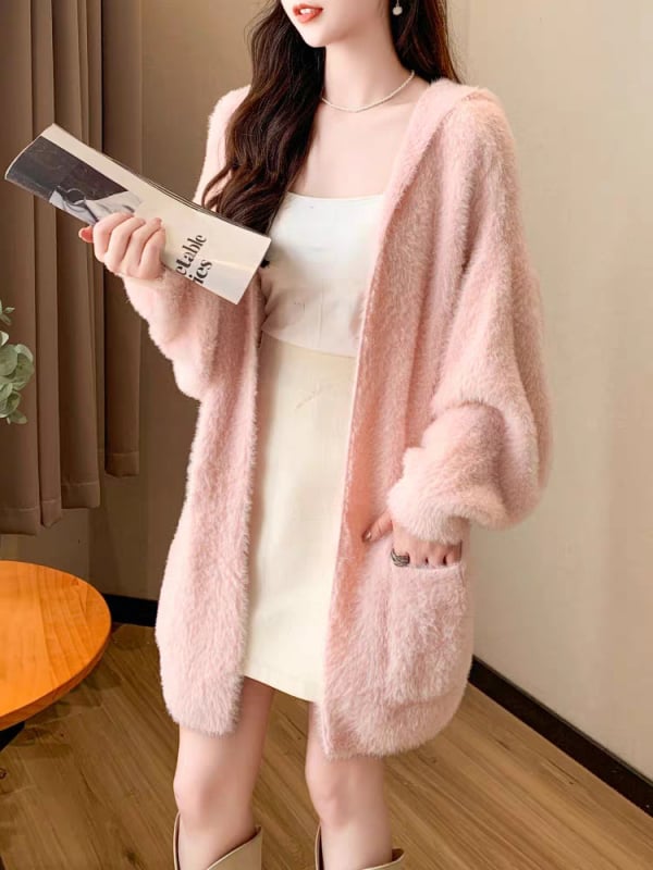 Кардиган с 3D ефект, полиестрова тъкан със спандекс, А‑образен силует, стояща яка, средна дебелина