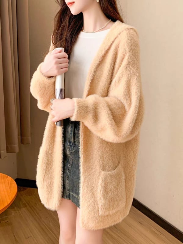 Кардиган с 3D ефект, полиестрова тъкан със спандекс, А‑образен силует, стояща яка, средна дебелина