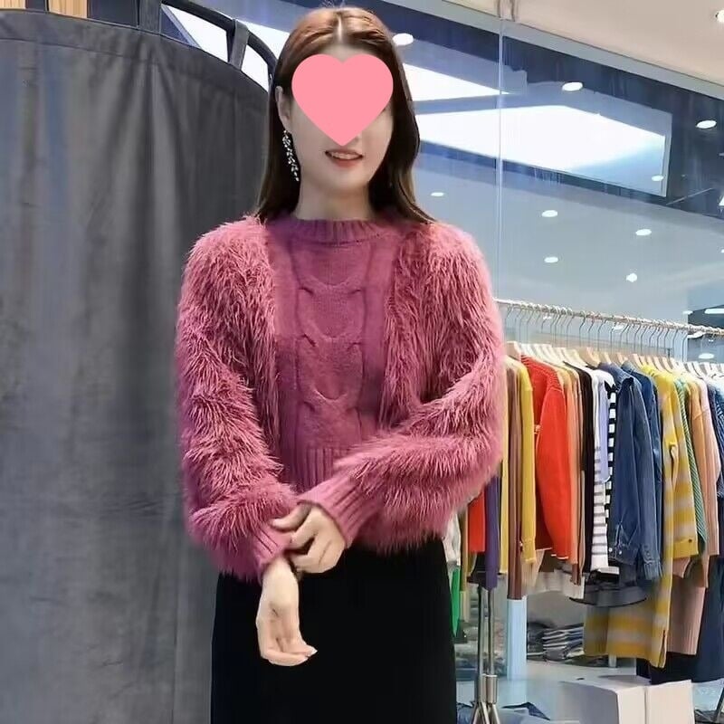 Пуловер от chenille за жени, свободен силует, кръгло деколте, средна дебелина, овча вълна