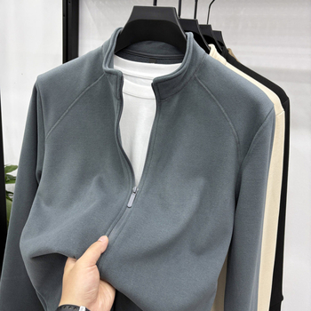 Férfi Slim-fit velúrkabát állig érő gallérral, Vinylon-Lycra anyag, vastag bélés, téli 2025