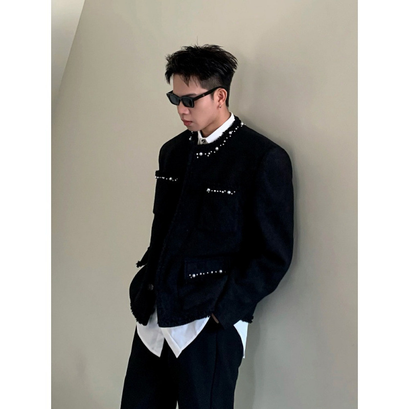 Férfi slim-fit kabát gyöngyös díszítéssel, Vinylon-Lycra anyag, ősz 2025