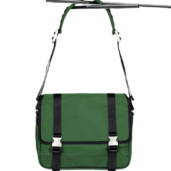 Muška crossbody torba – zatvaranje kapicom, Oxford materijal, prostor za 15,6-inčni laptop, unutarnji džep za telefon, s jednom naramenicom