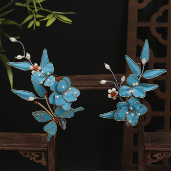 Pillangó filigrán hajcsat készlet, kézzel készített textil hajdísz virágos stílussal – esküvőre (2025 tavasz)