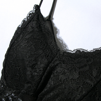 Дамски дантелен потник с кръстосан гръб, V-образно деколте, дълъг модел