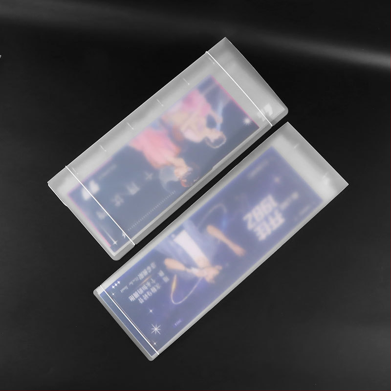 Ručné fotoalbumy na bannery, PP obal, viazanie s voľnými listami, 10 strán, tlač loga a prispôsobenie k dispozícii.