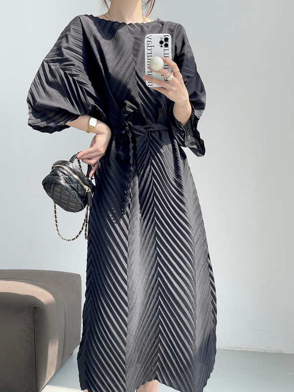 Zheyi plisirana midi haljina s dekolteom preko ramena off-shoulder dolman rukavi bez zatvaranja jednobojna poliester moth yarn tkanina