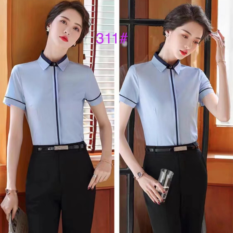 Риза от шифон със спандекс, тясна кройка, къс ръкав, квадратно деколте, обикновена дължина.