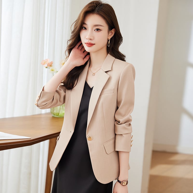 Женски къс костюм жакет в твид стил, Slim fit, дълги ръкави, едно копче, дължина 50–65 см, 80–90% полиестер, Зимна колекция 2023