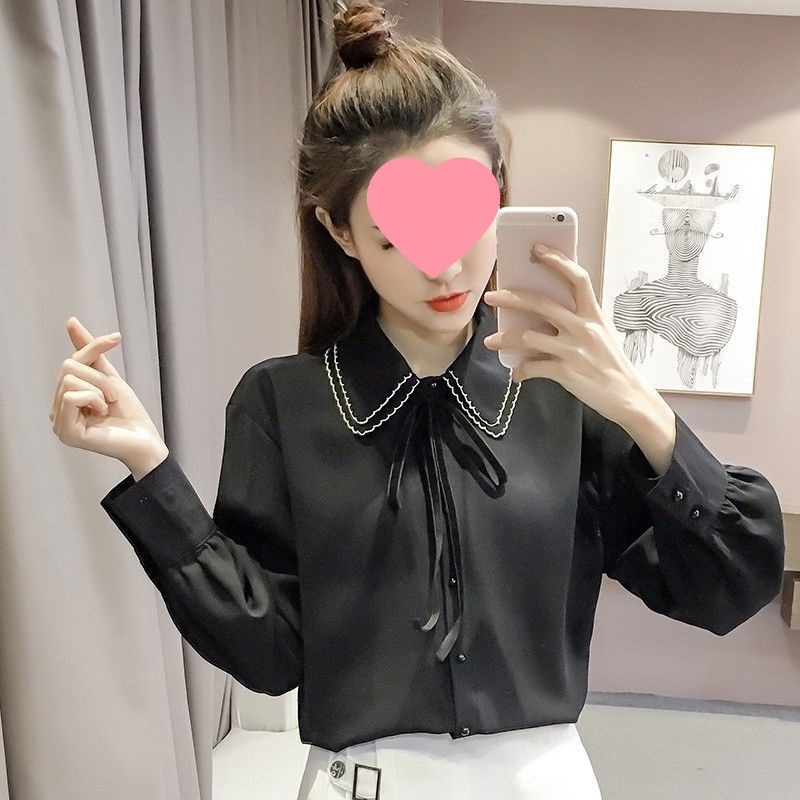 Риза в корейски стил със свободна кройка, сатенен плат, двойна яка, 3D ефект, регуларни ръкави, едноредово копче с множество закопчалки