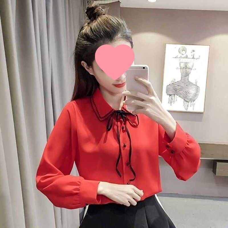 Риза в корейски стил със свободна кройка, сатенен плат, двойна яка, 3D ефект, регуларни ръкави, едноредово копче с множество закопчалки