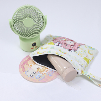 Vászon kozmetikai táska utazáshoz – anime rajzfilm stílus, uniszex, légáteresztő, vízálló, ultrakönnyű, antibakteriális