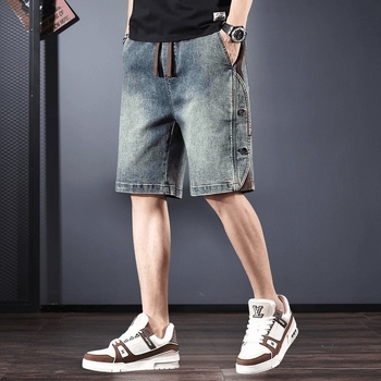 Denim rövidnadrág, amerikai retro stílus, egyenes szabás, középmagas derék, mosott kopott felület