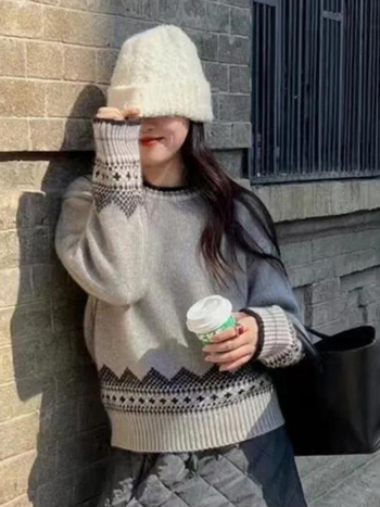 Runshi Дамски плетен пуловер с качулка от вълна, кръгло деколте, 95% вълна, нормална кройка